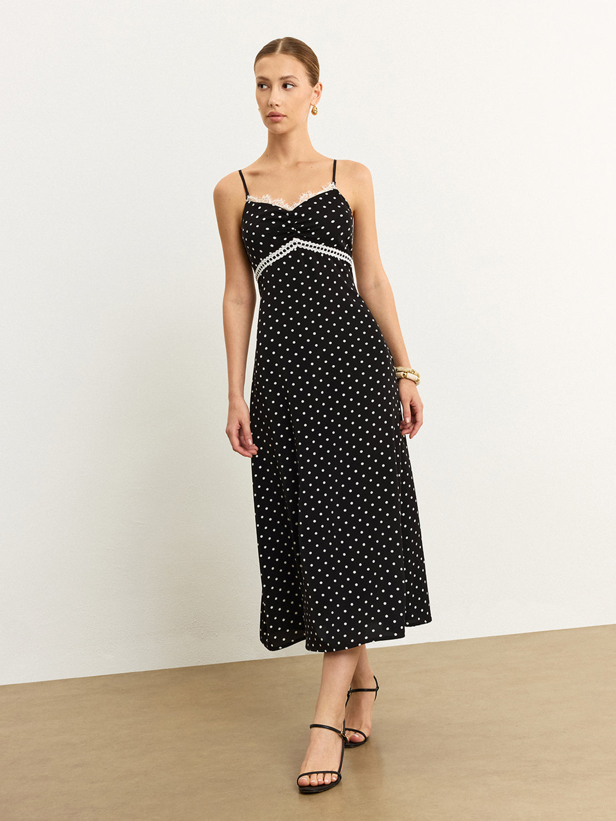 Polka Dot Dantel Kenarlı Midi Elbise