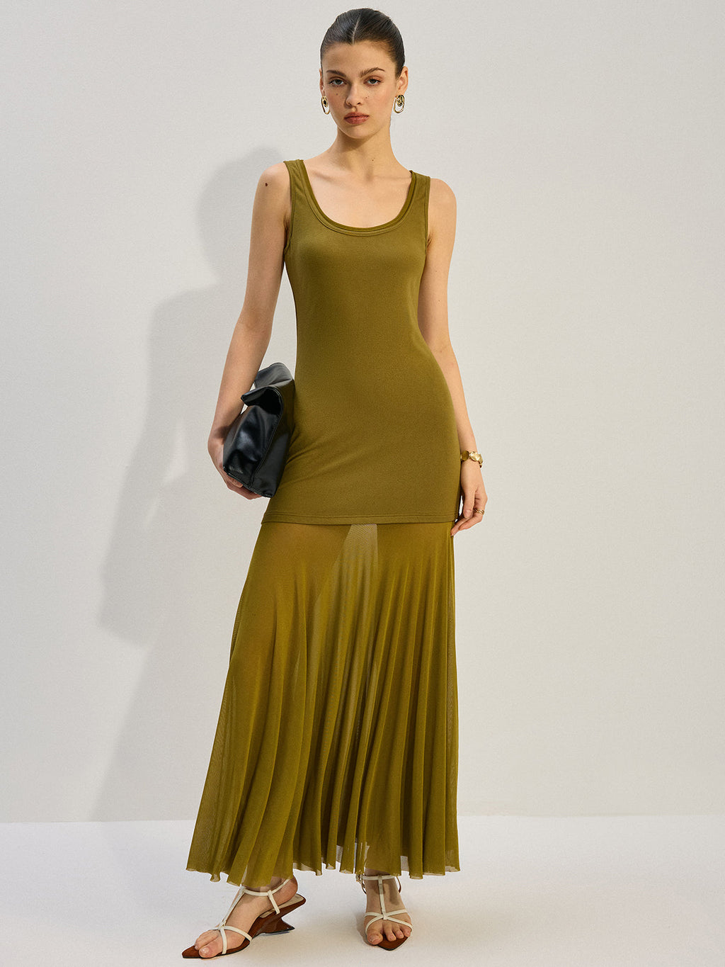 Kolsuz Şeffaf Panelli Uzun Elbise