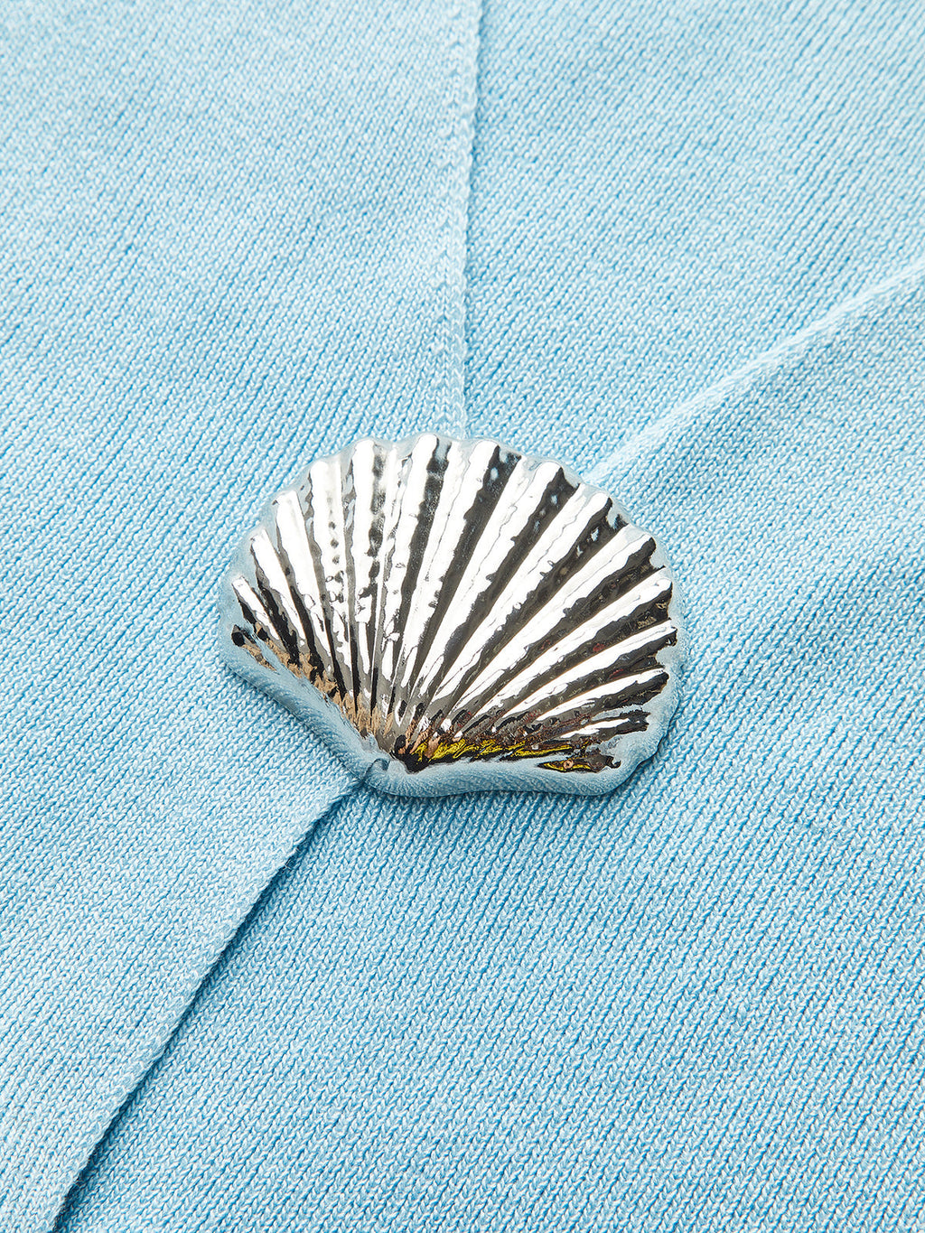 Kabuk Düğmeli Örgü Yelek