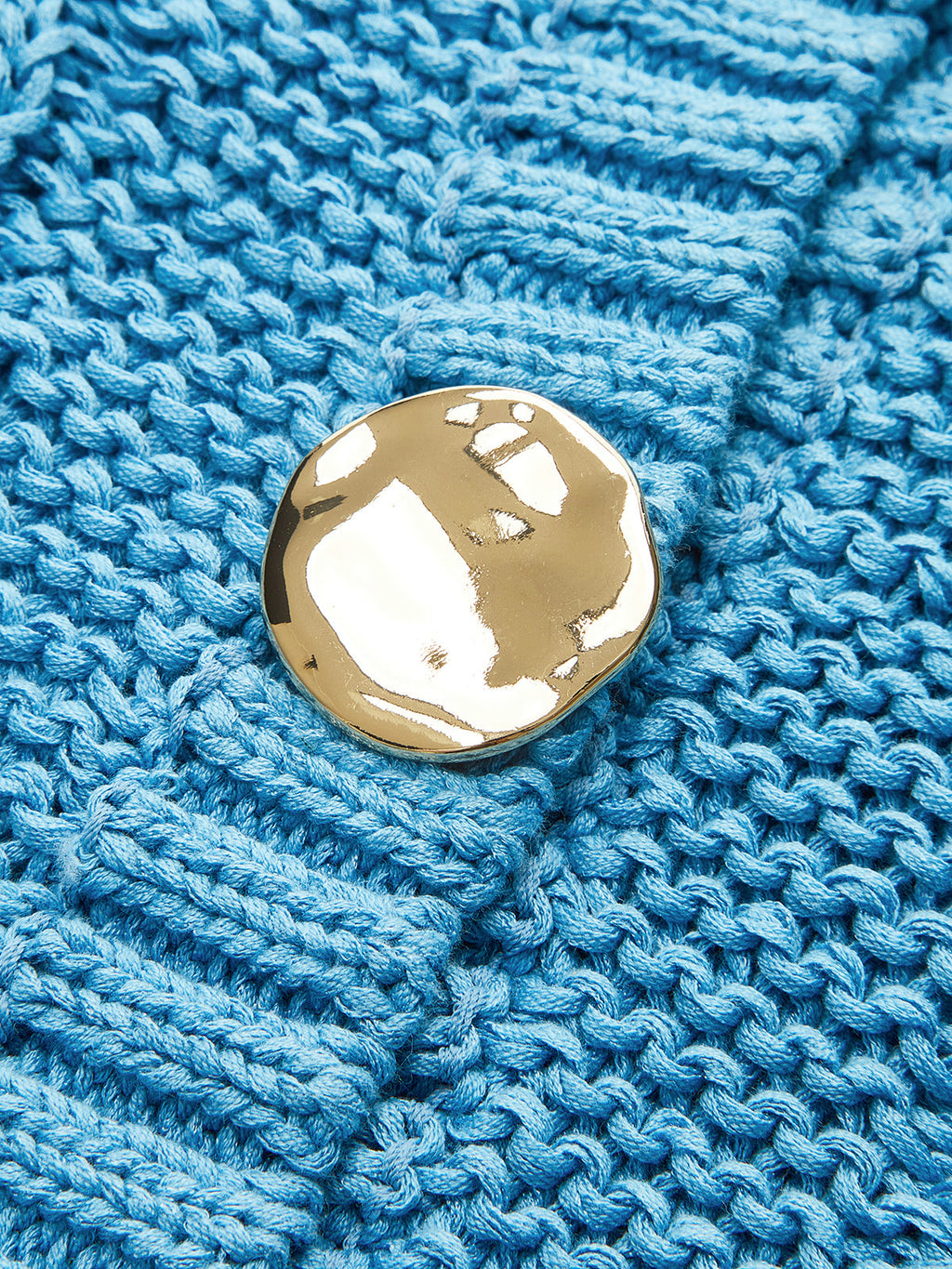 Kablo Örgülü Kolsuz Düğmeli Yelek