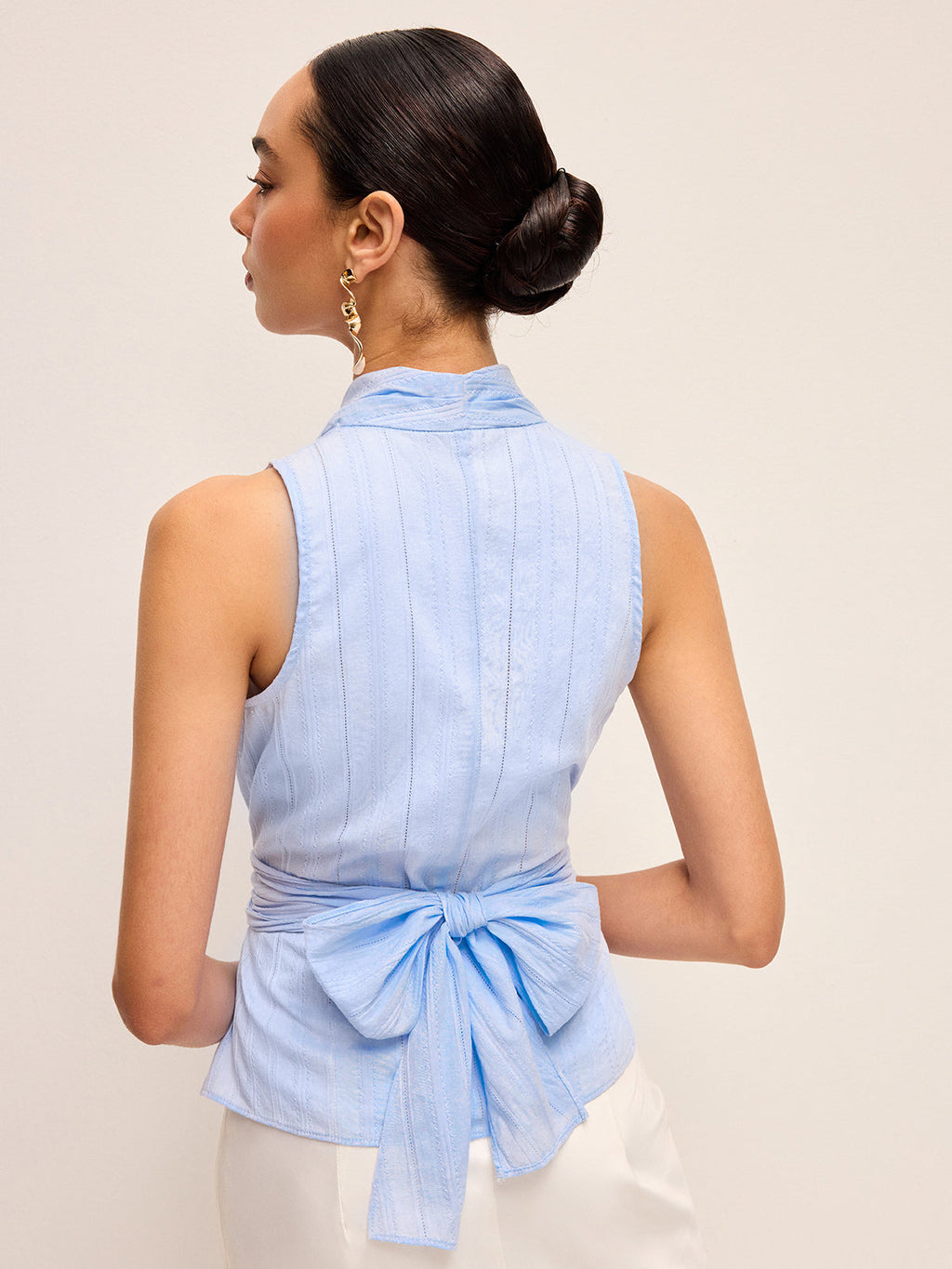 Pamuklu Drapeli Sırt Fiyonklu Sarma Üst