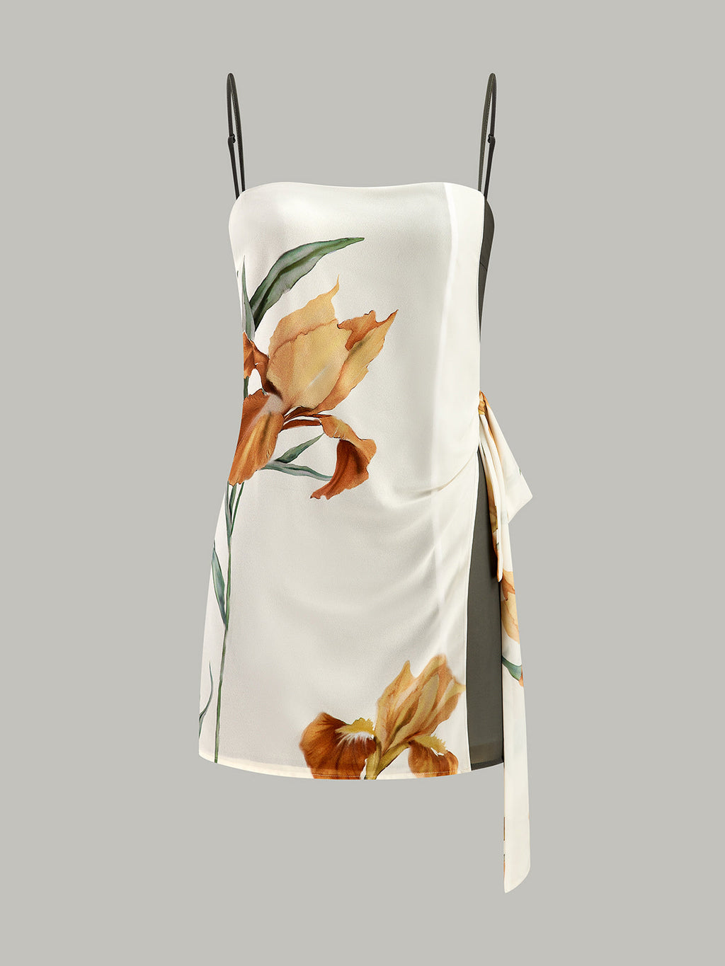 Çiçek Desenli Yan Bağcıklı Askılı Elbise