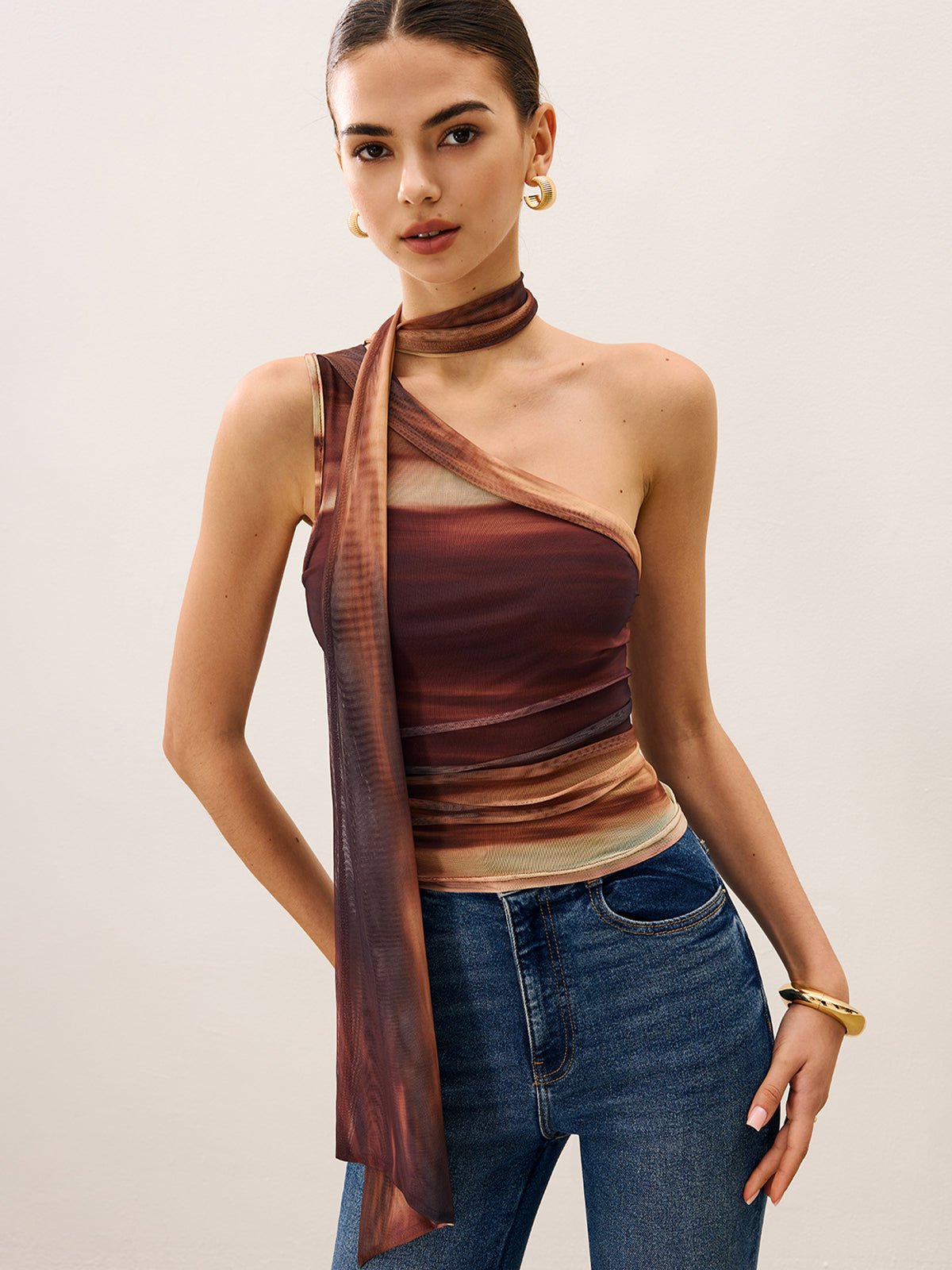 Dradient Eşarp Detaylı Üst