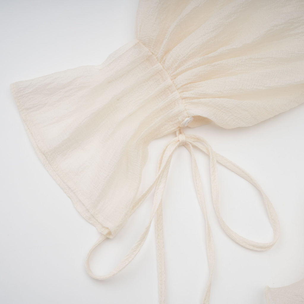 Zéphyrine Çiçek Aplikeli Katlı Mini Elbise