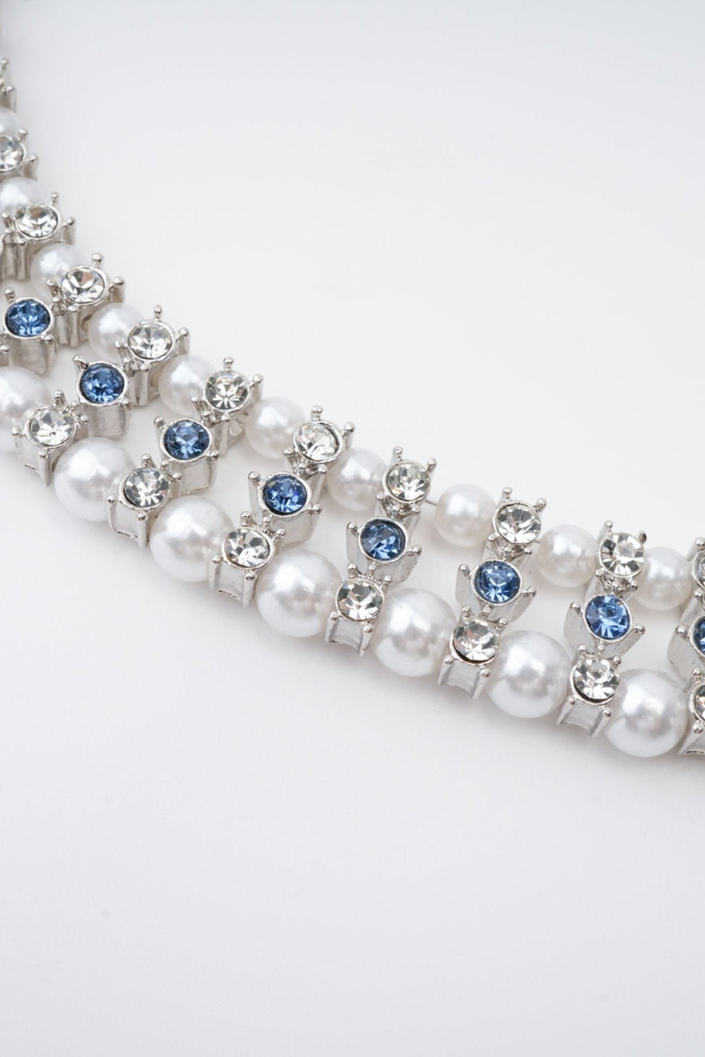 Kristal Süslemeli İnci Kolye