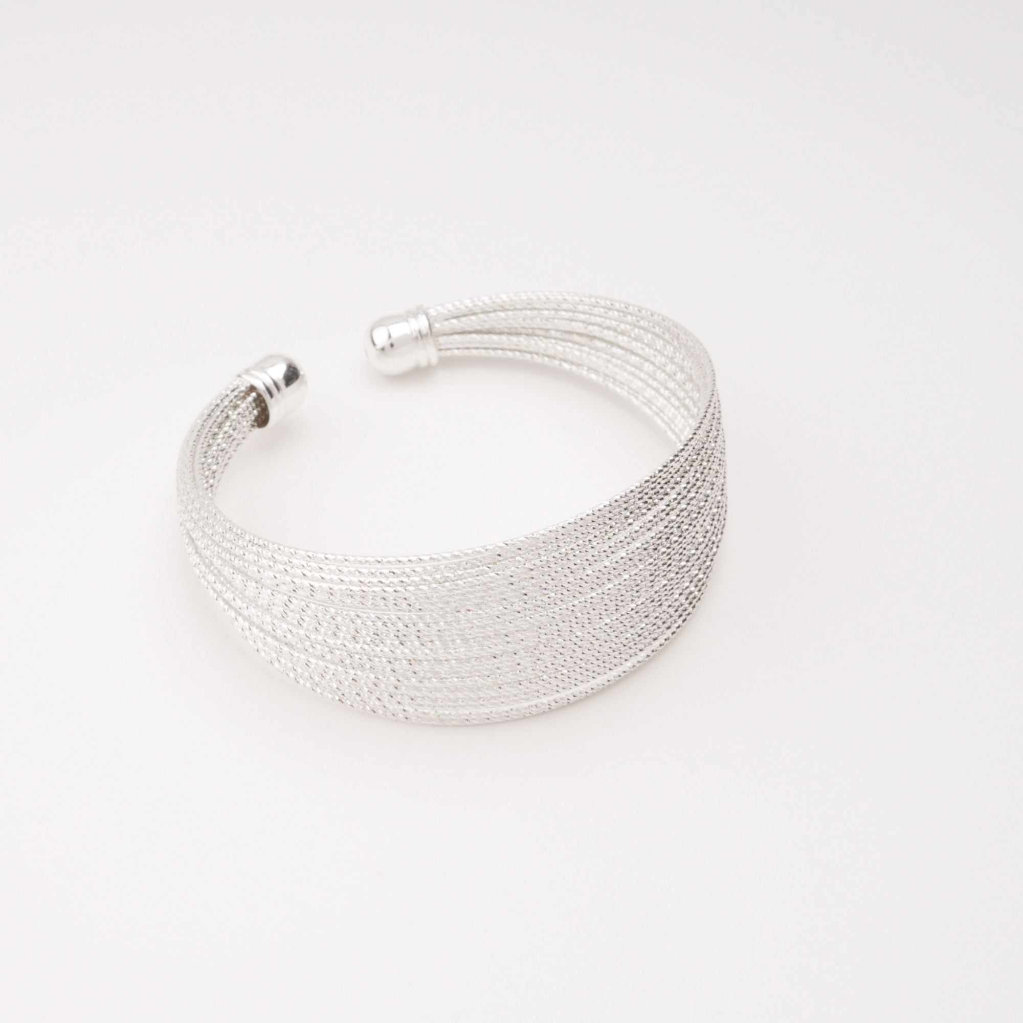 Angélique Çok Bantlı Açık Manşet Bileklik