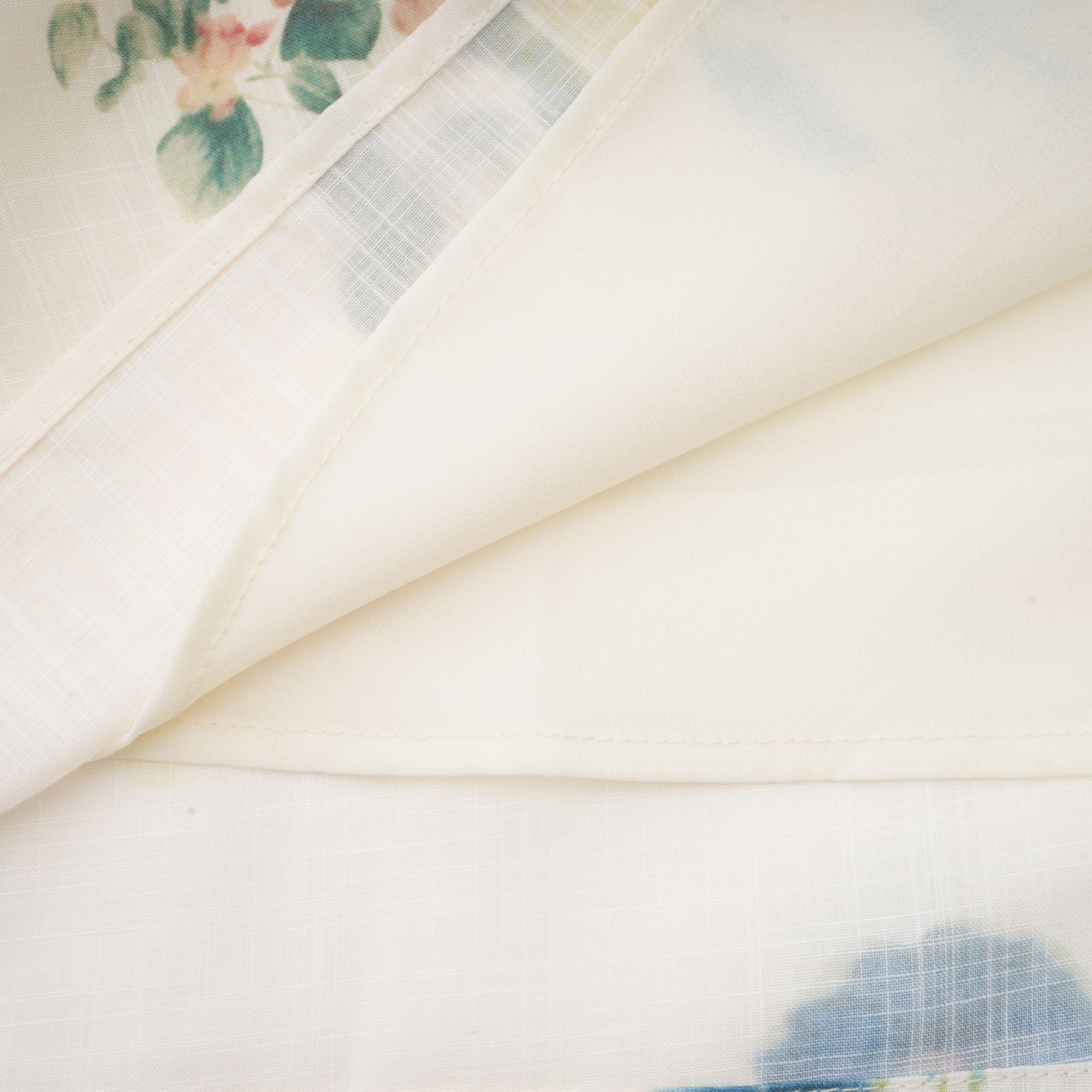 Cyrielle V Yaka Çiçek Desenli Midi Elbise