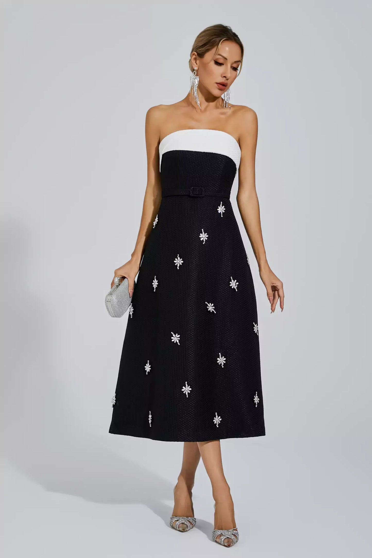 Emberlynn Siyah Beyaz Patchwork Maxi Elbise