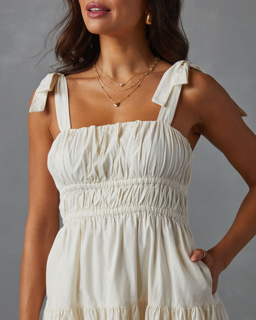 Briella Omuzdan Bağlamalı Katlı Midi Elbise