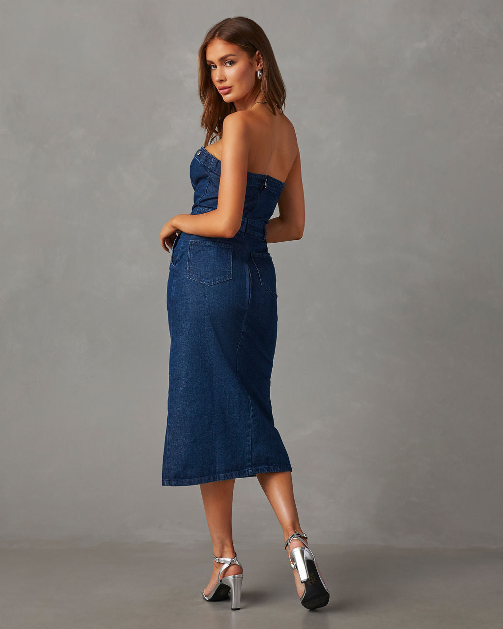 Edgy Era Denim Straplez Midi Elbise