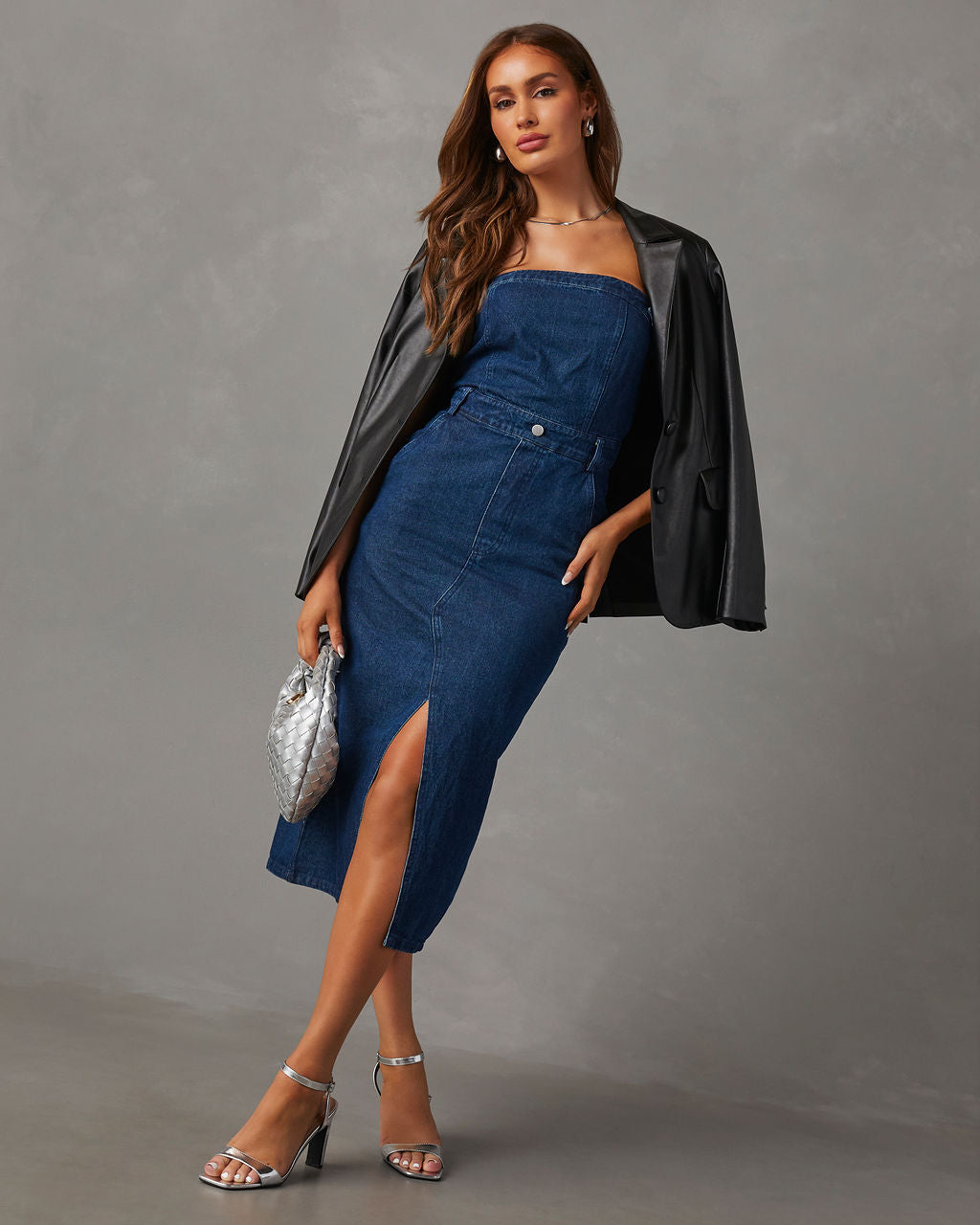 Edgy Era Denim Straplez Midi Elbise