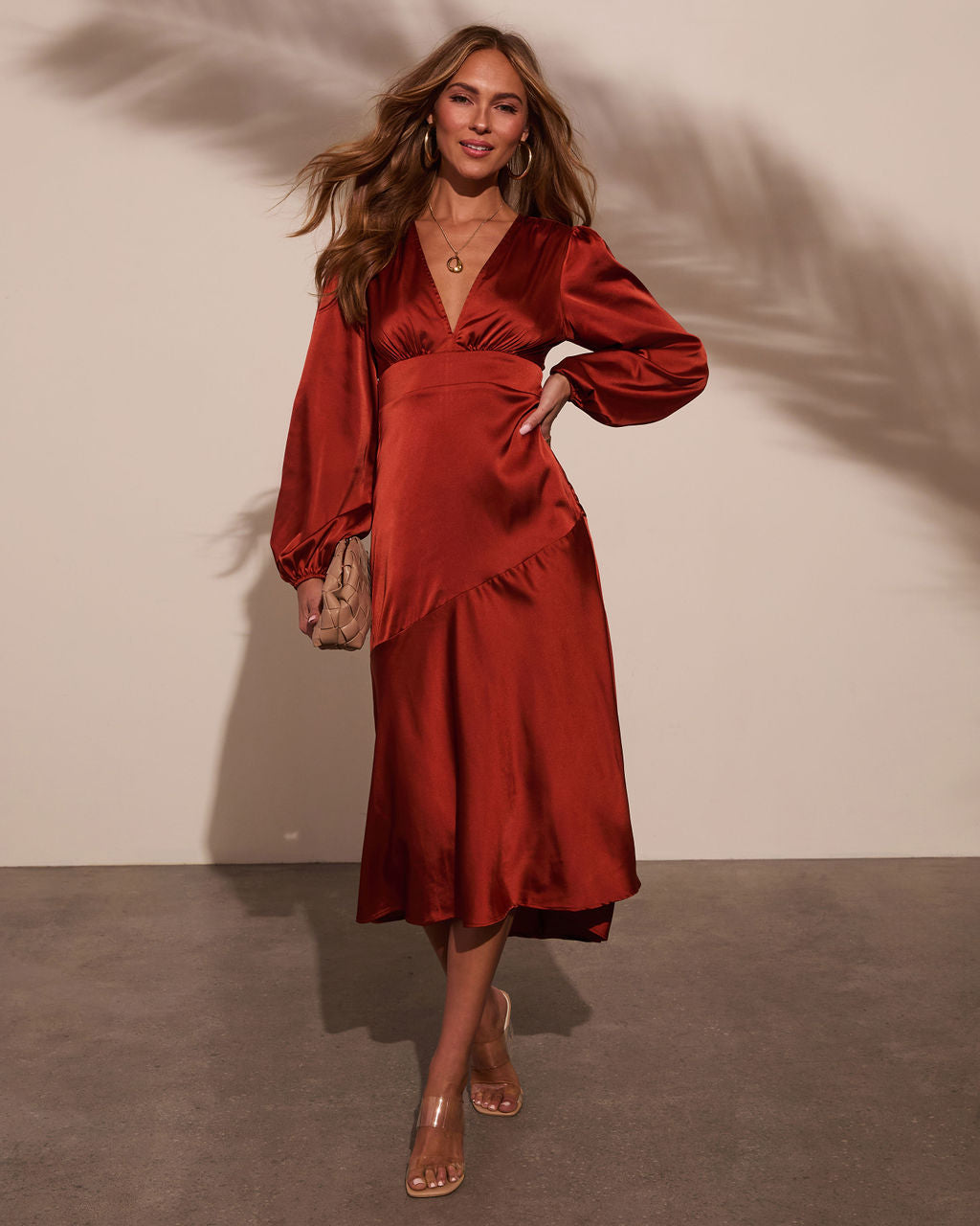 Downtown Darling Saten Maxi Elbise