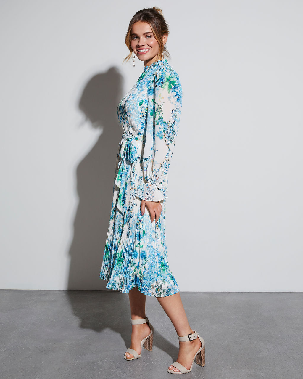 Tempe Çiçekli Fırfırlı Midi Elbise