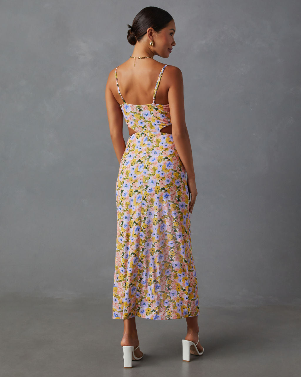 Skylar Yan Kesimli Çiçek Desenli Midi Elbise