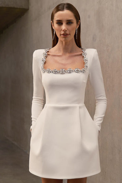 Alexia Kare Yaka Taşlı Detaylı Mini Elbise