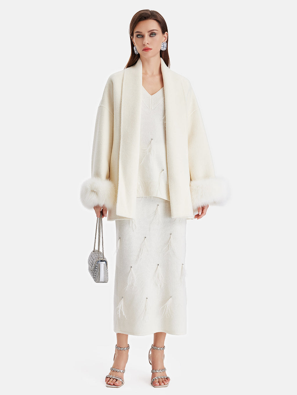 Minimalist Peluş Manşetli Ceket