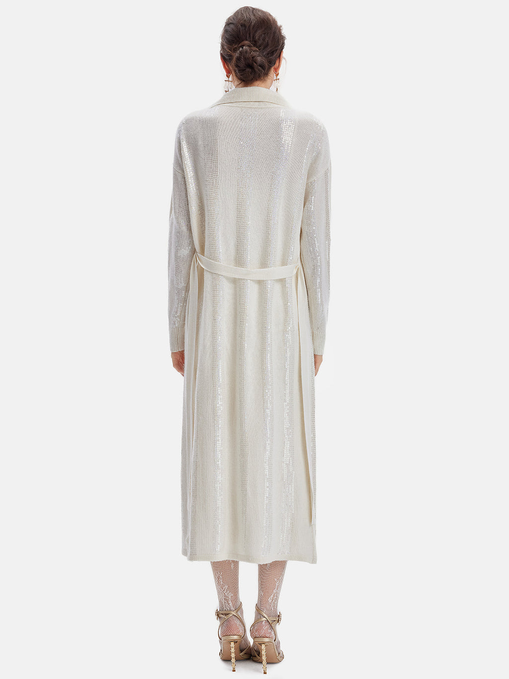 İtalyan Yünü İşlemeli Payet Kaban