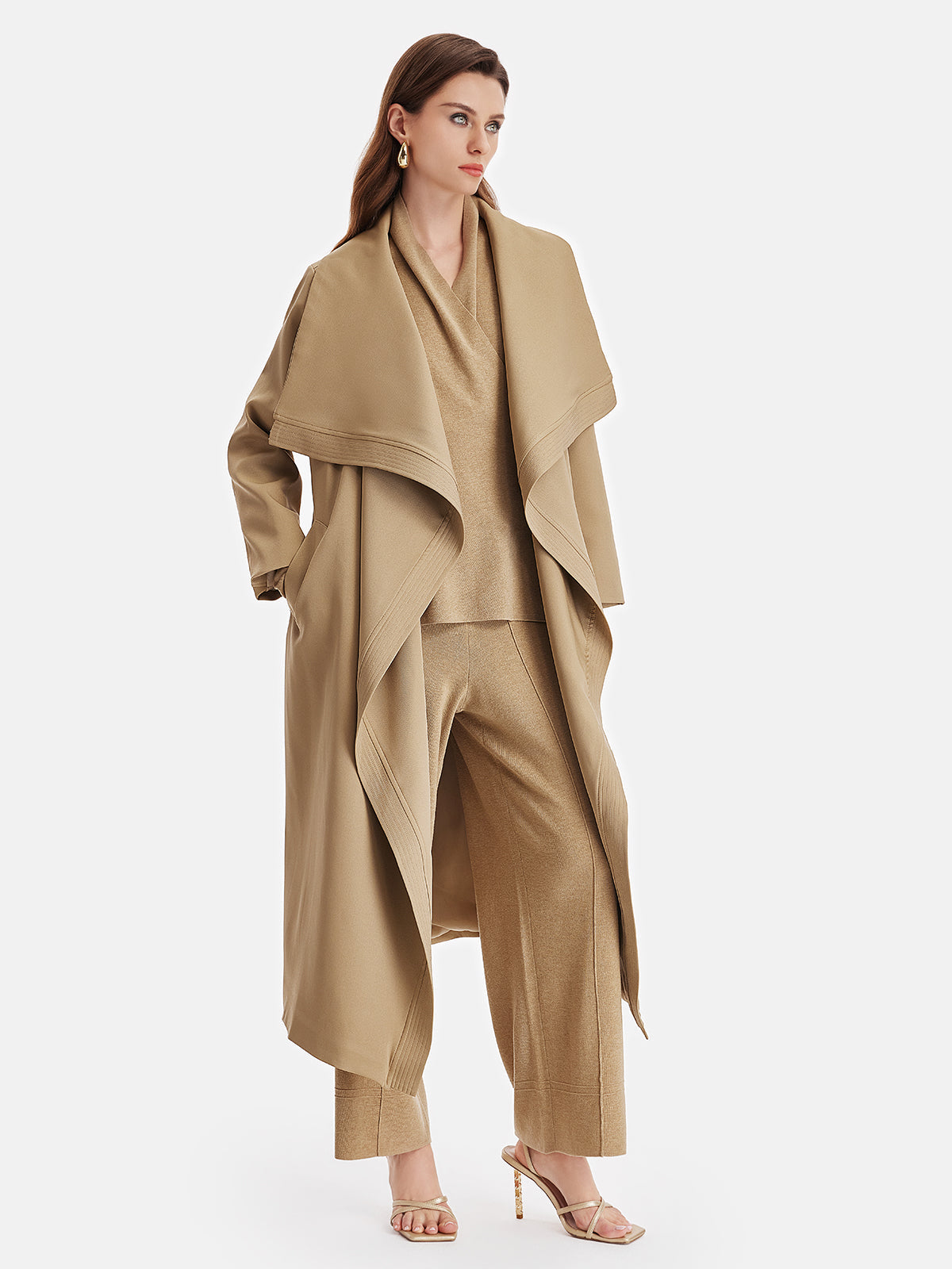 Büyük Beden Yaka Kapitone Trençkot