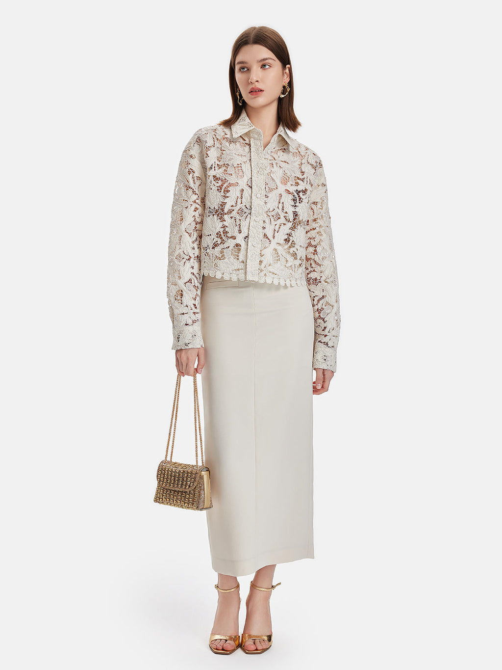 %100 Pamuk Kısa Kesim Dantel Bluz