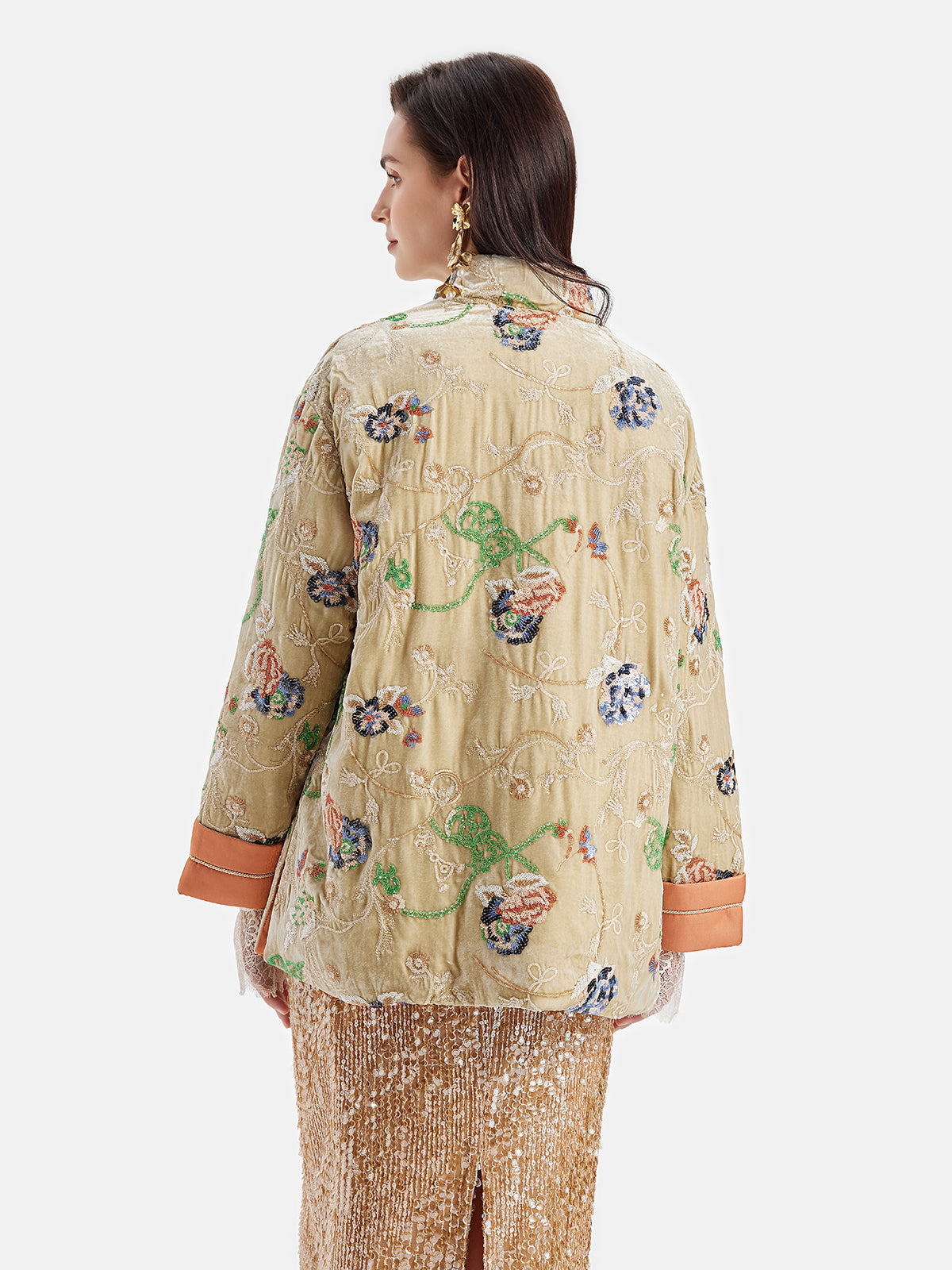 İpek Kadife Nakışlı Kaban