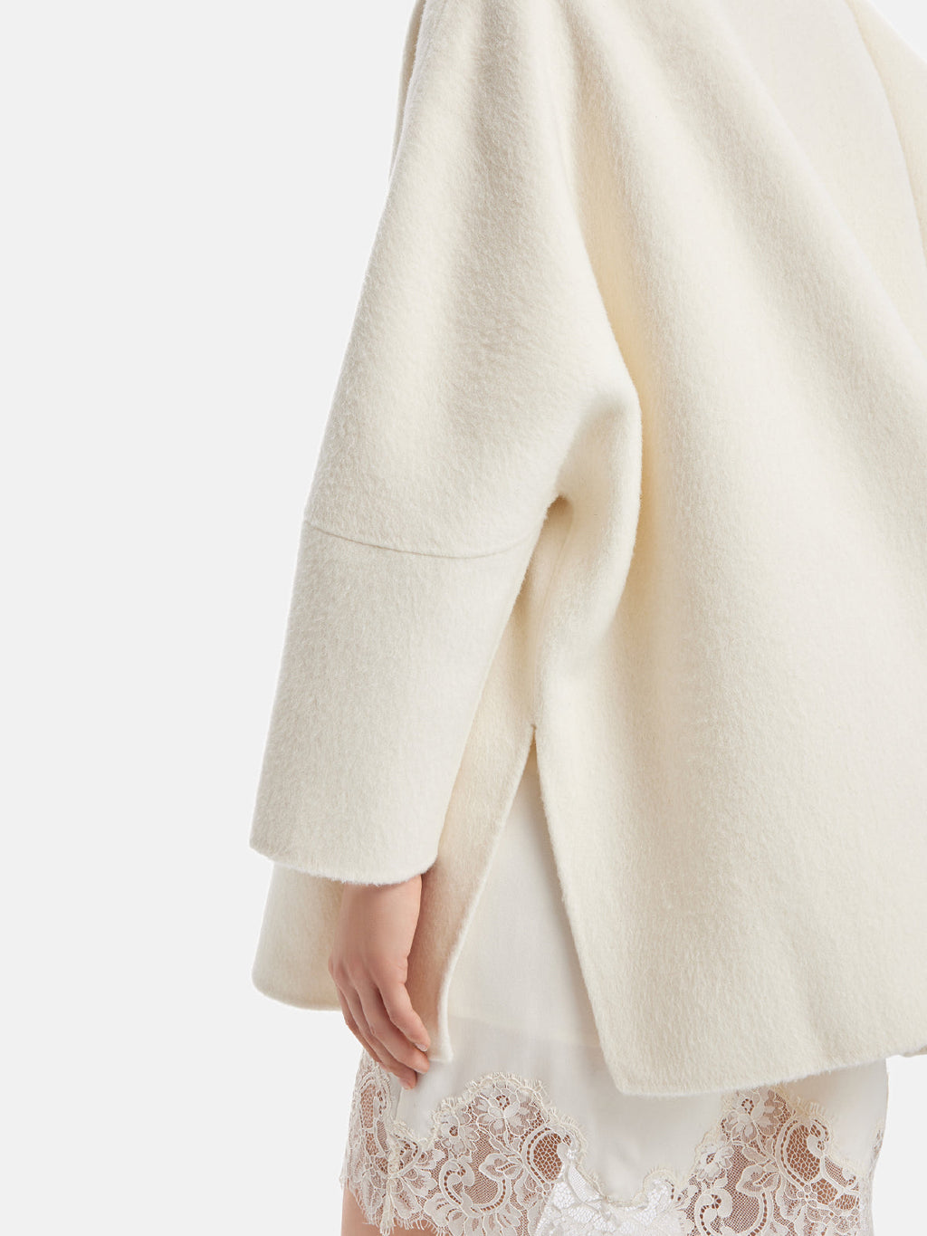 Püsküllü Boyun Eşarp Kaşmir Kaban