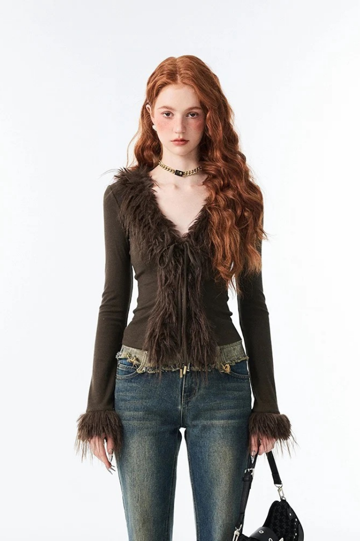 Joe Peluş Detay Bağcıklı Hırka