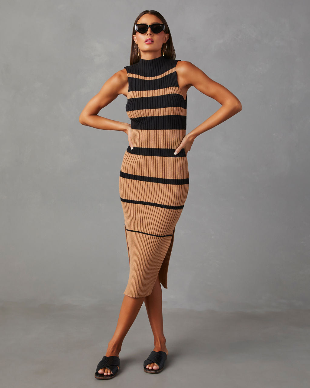 Deidra Kolsuz Çizgili Kazak Midi Elbise