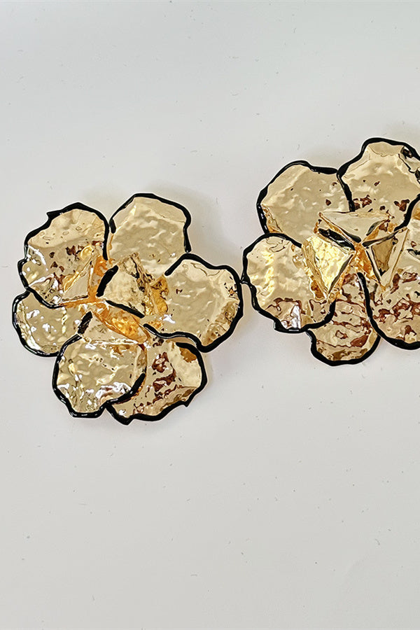 Metal Pileli Çiçek Küpe