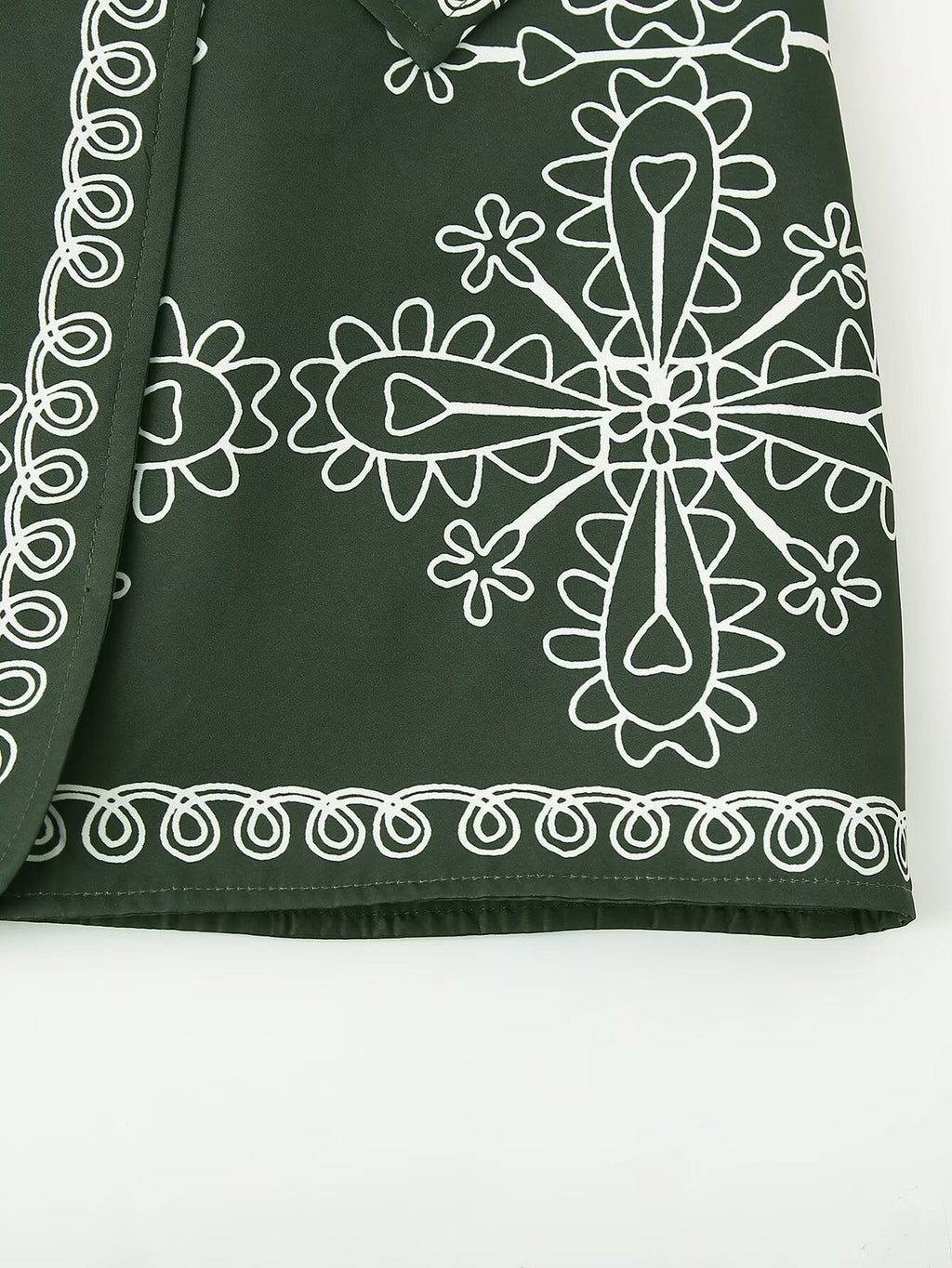 Soyut Baskılı Şişme Ceket Takım