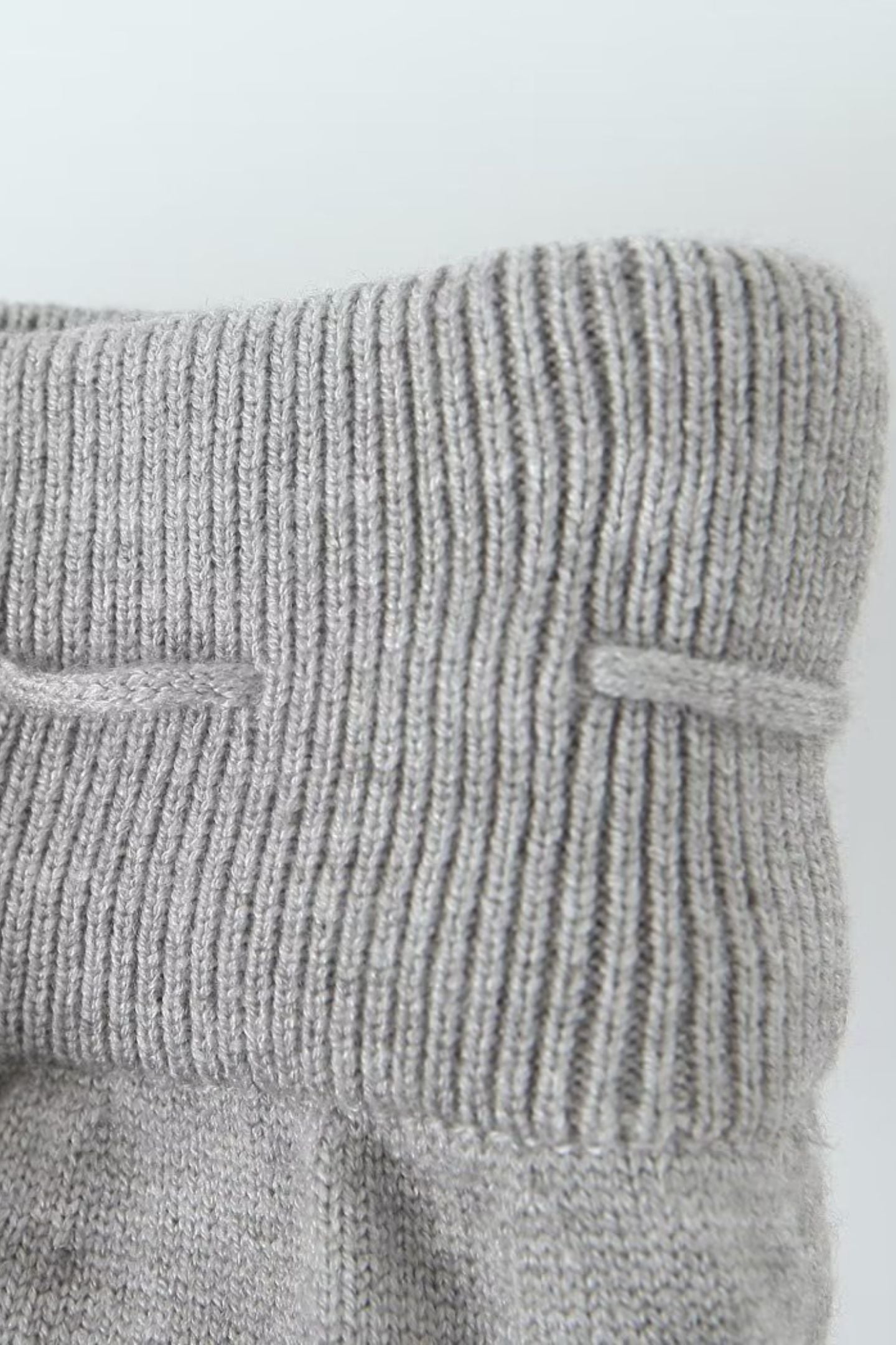 İlmek Nervürlü Üç Parçalı Örgü Takım