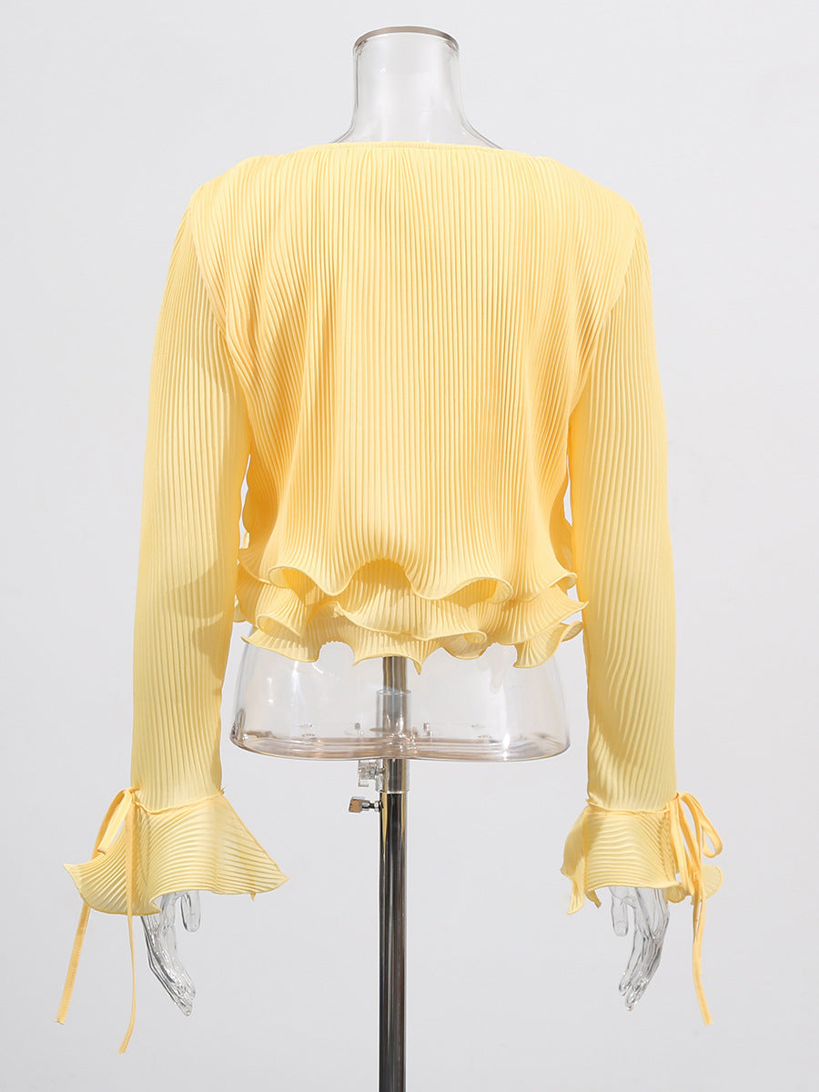 Eline Kıvrım Detay Bluz