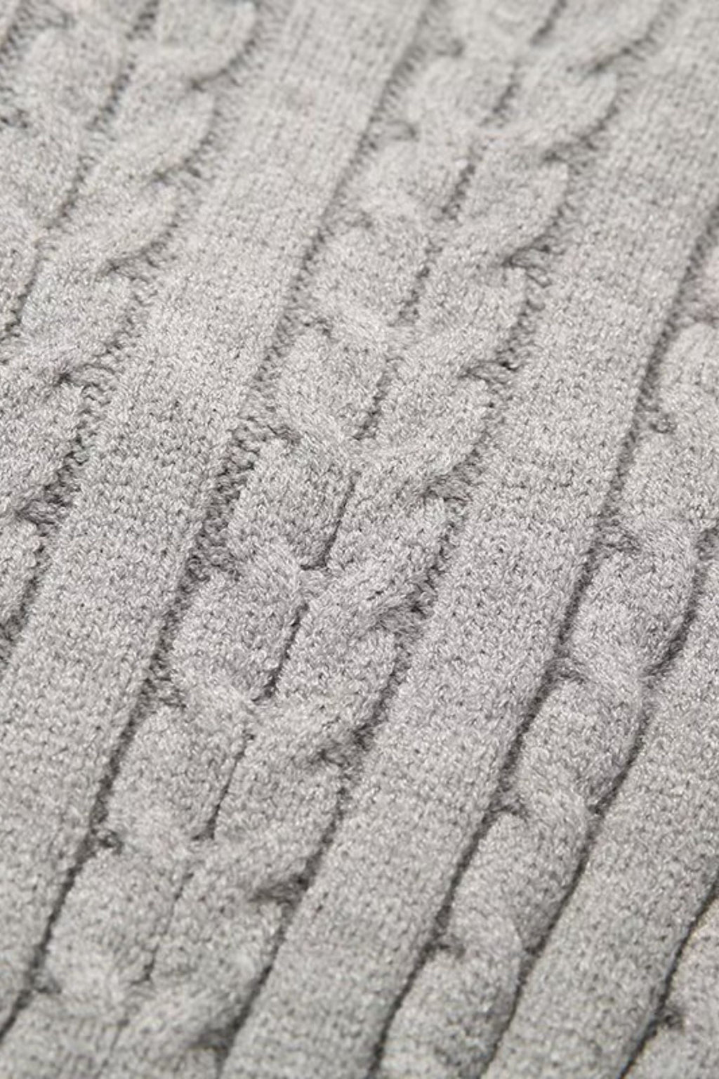 Erica Örgü Kapşonlu Ve Kısa Pantolon Takım