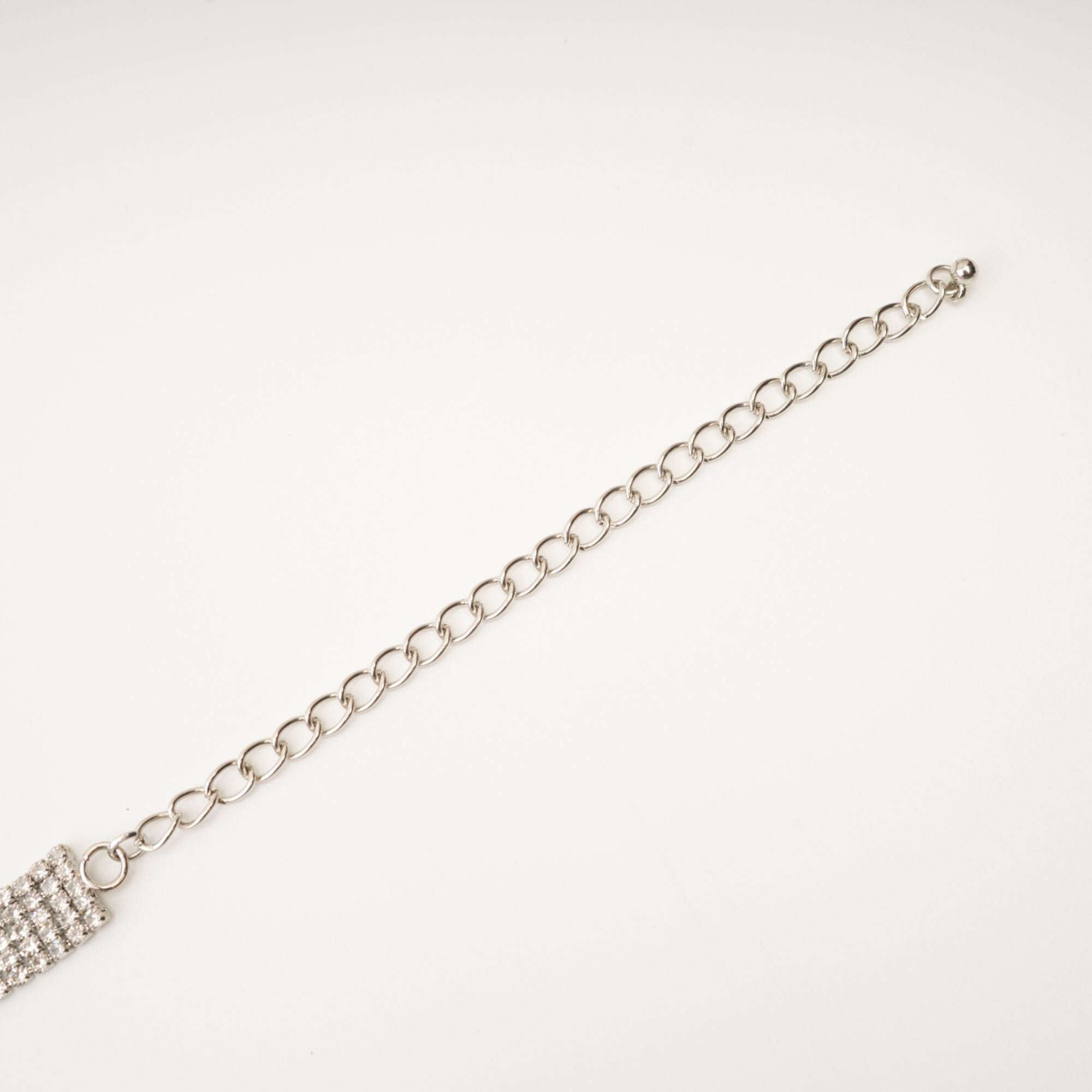 Natassia Saçaklı Kristal Kolye