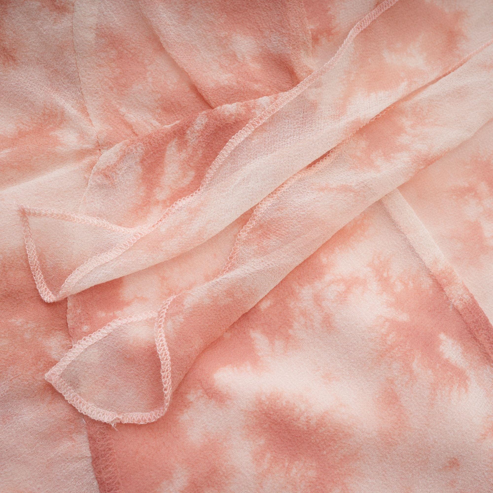 Rosa Gül Detaylı & Fırfırlı Pembe Desenli Mini Elbise