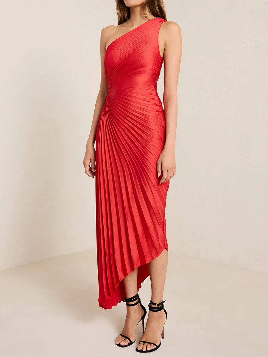 Cutout Detaylı Pileli Elbise