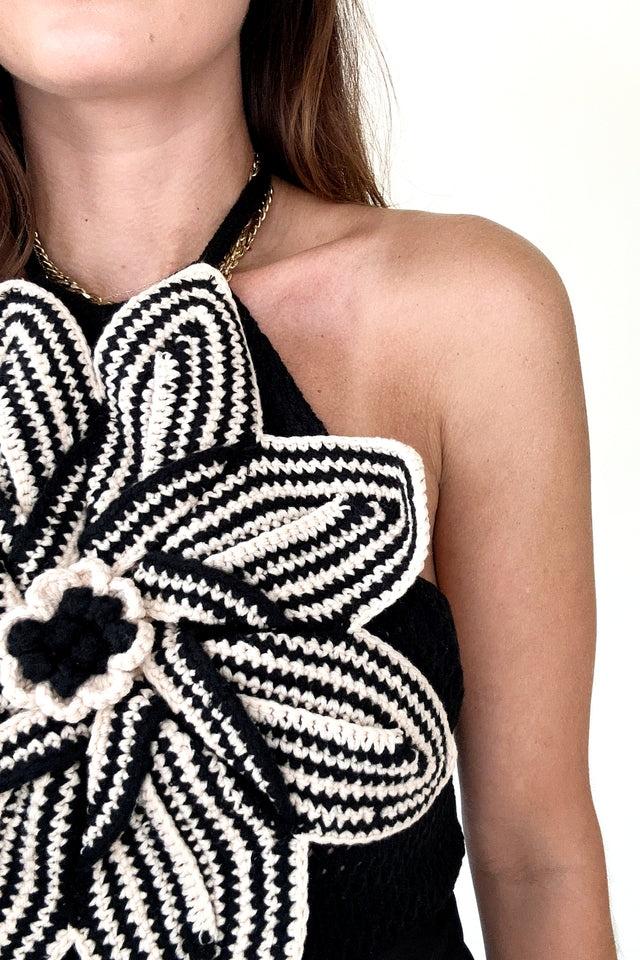 Alda Çiçek Tığ İşi Boyundan Bağlı Mini Elbise