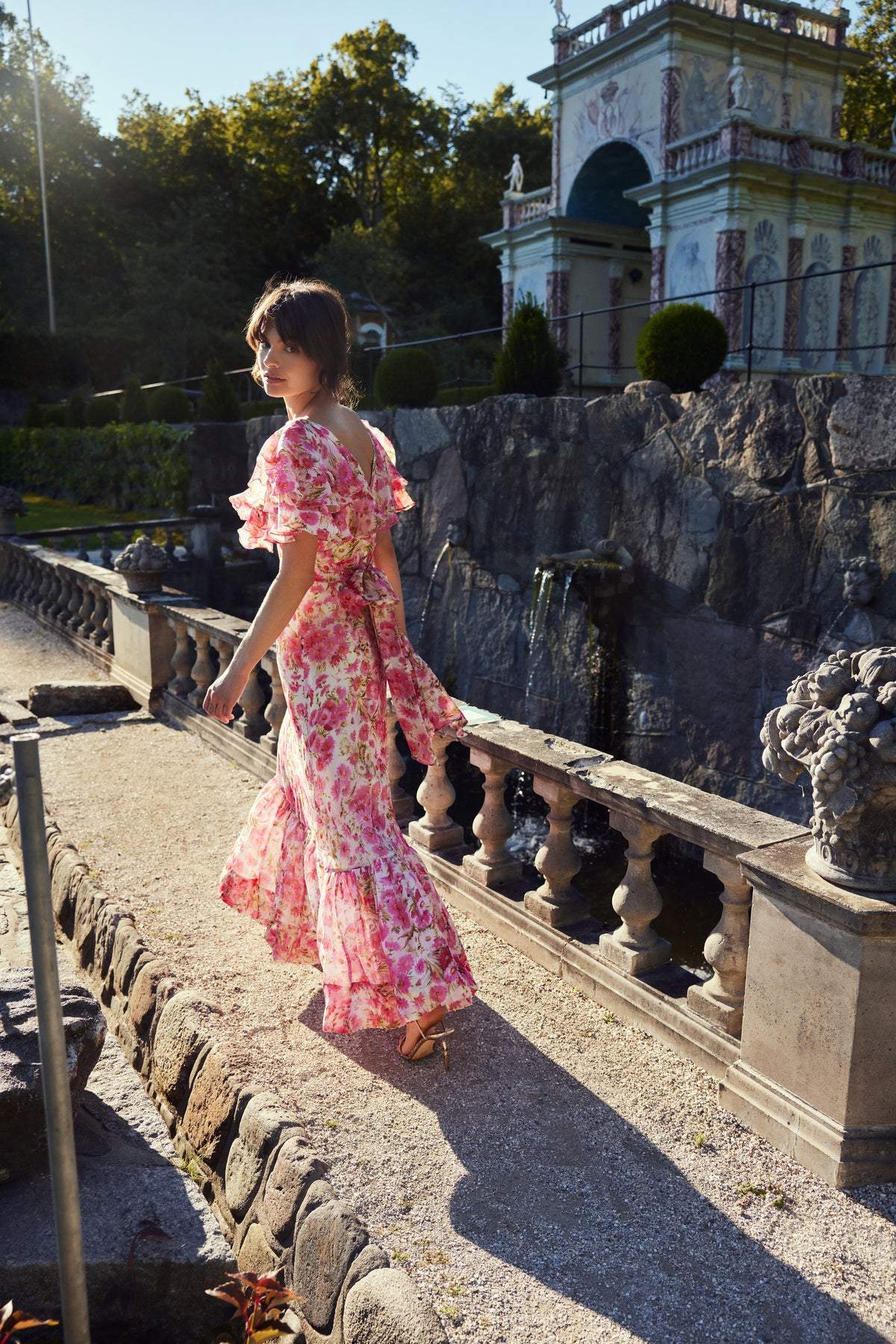 Anila Fırfırlı Papyonlu Flare Midi Elbise