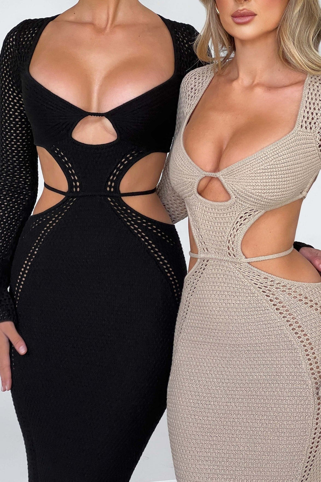 Antonia Cut-Out Sırtı Açık Tığ İşi Maxi Elbise