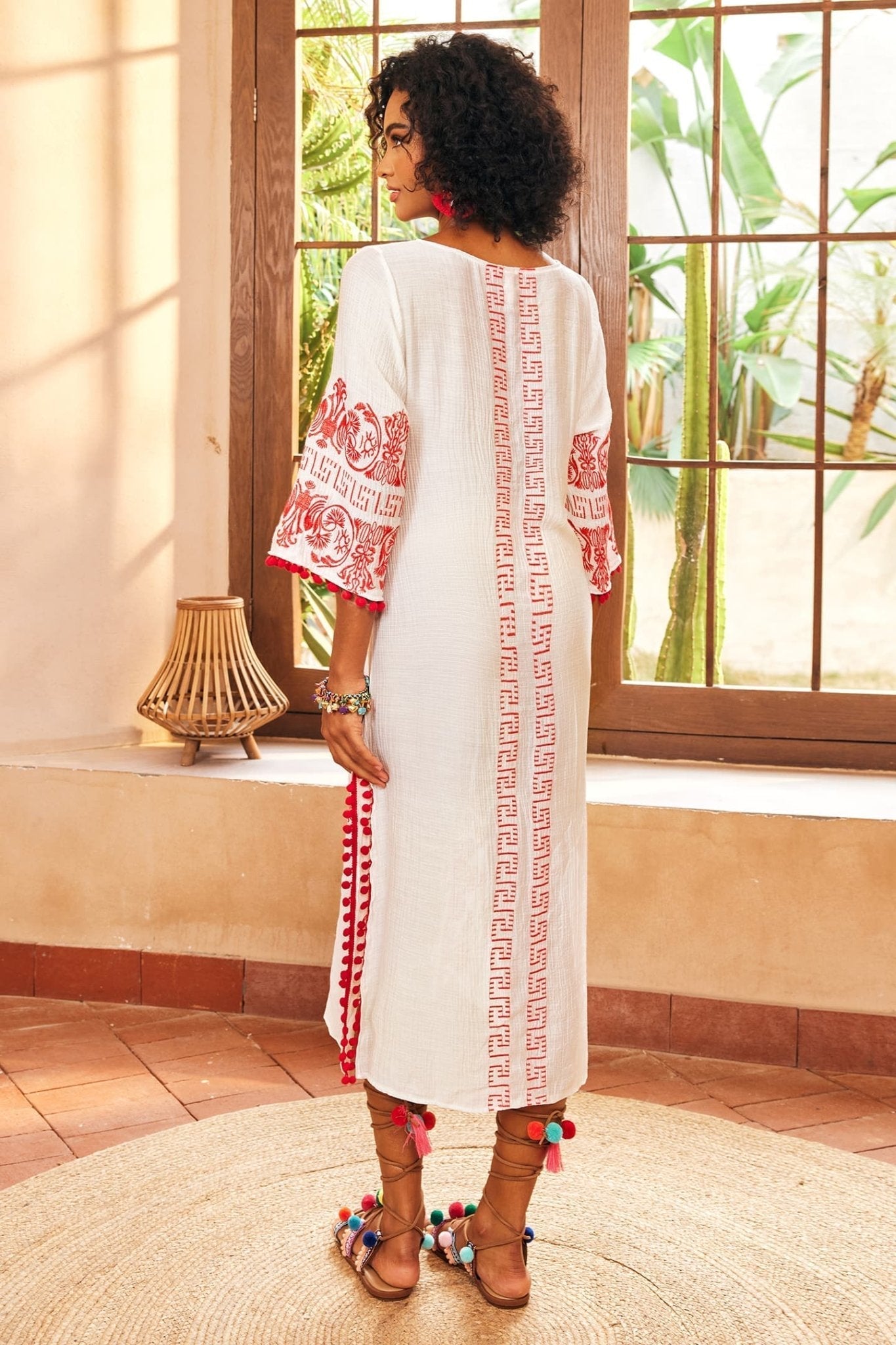 Antonia İşlemeli Slip Midi Elbise