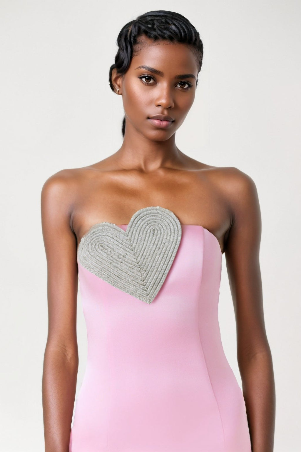 Claire Diamante Kalpli Straplez Uzun Elbise