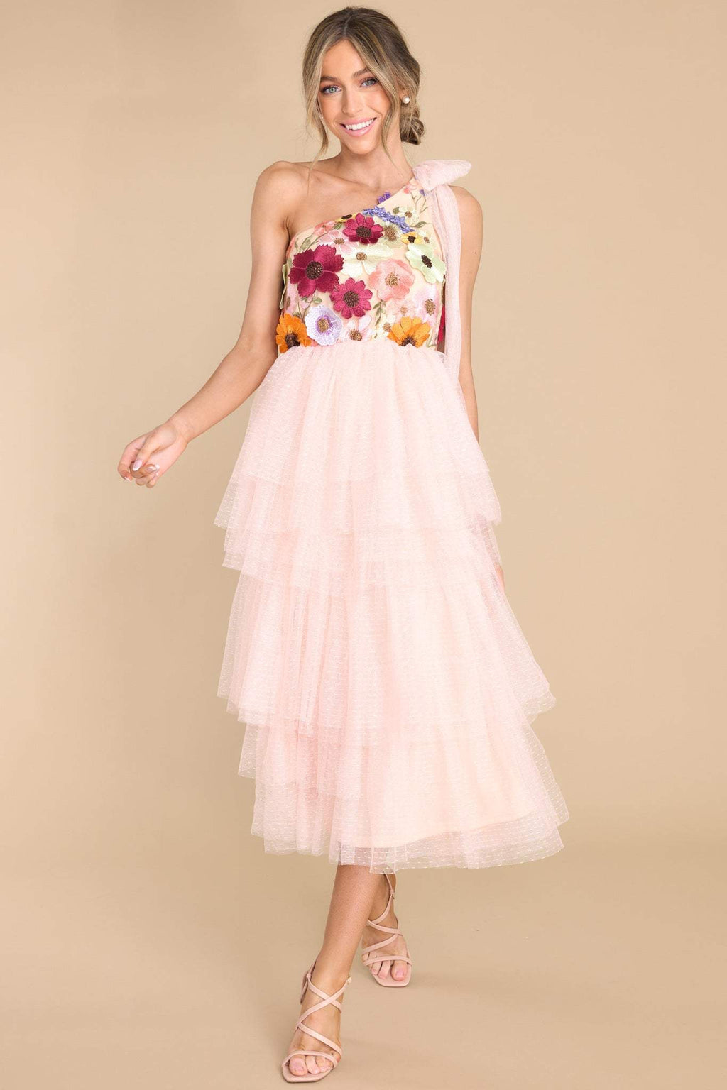 Claudia İşlemeli Tek Omuz Fırfırlı Midi Elbise