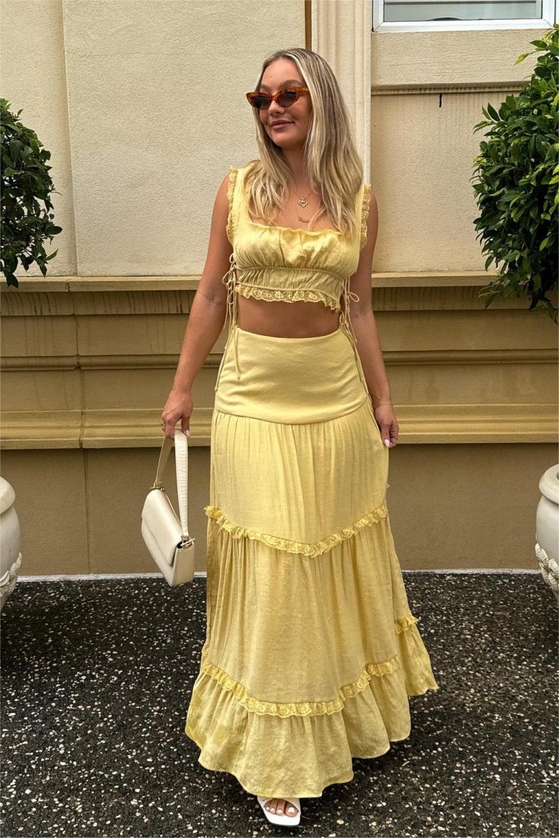 Mercan Danteli Detaylı Camiş Ve Maxi Etek Takım