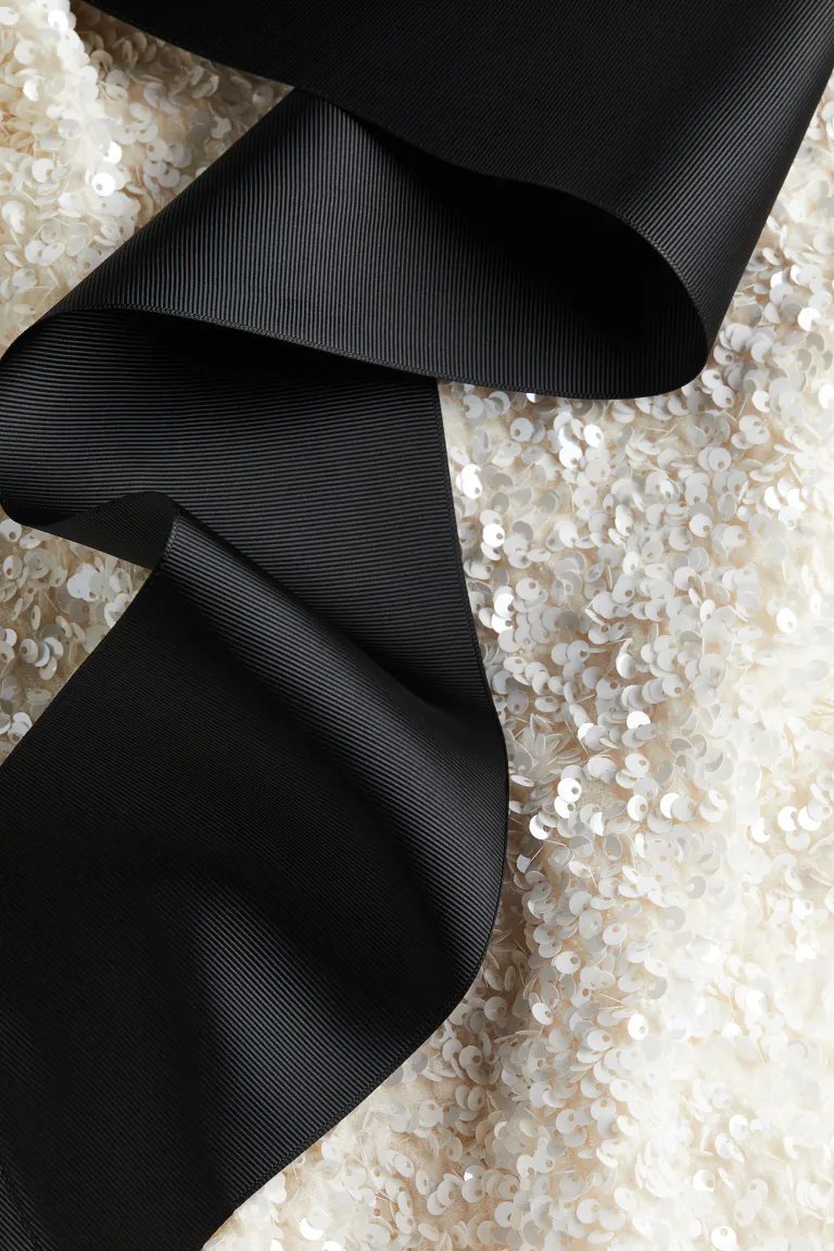 Mercan Payetli Arkadan Bağlamalı Mini Elbise