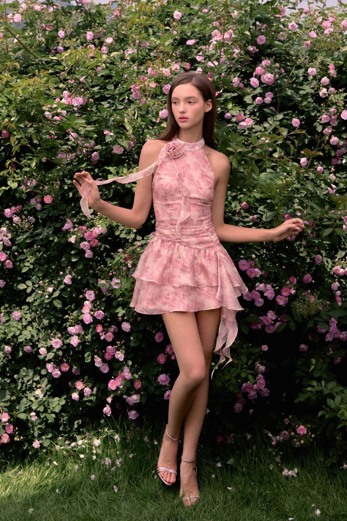 Rosa Gül Detaylı & Fırfırlı Pembe Desenli Mini Elbise