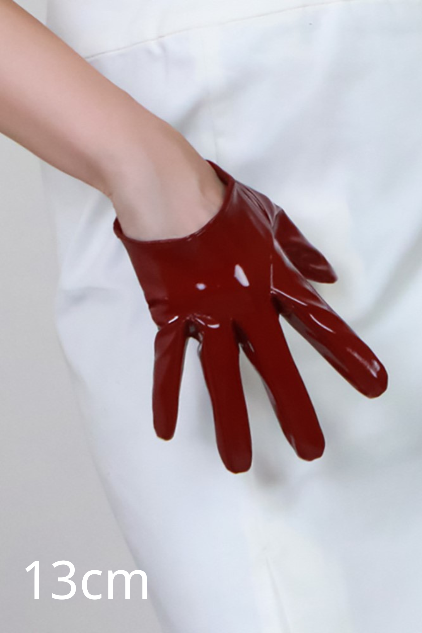 Alison Pu Deri Eldiven