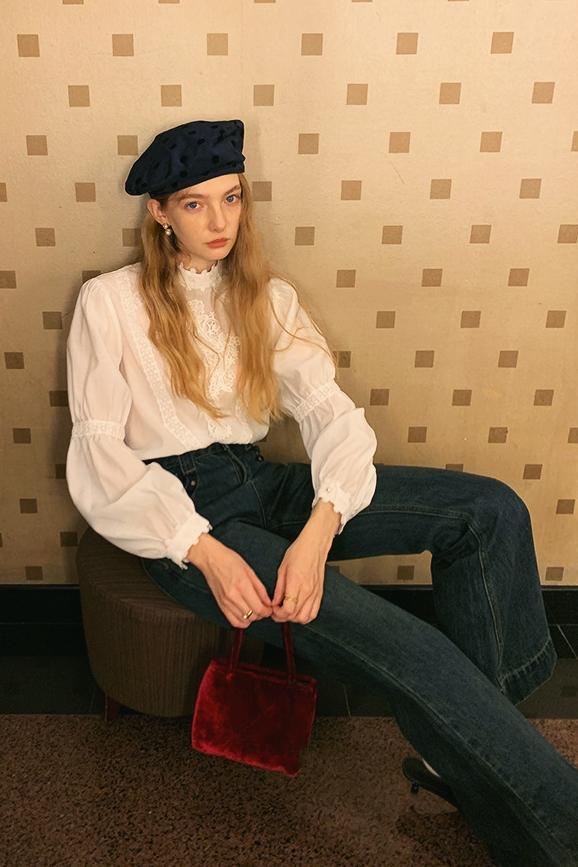 Dinah Nakışlı Dantel Bluz