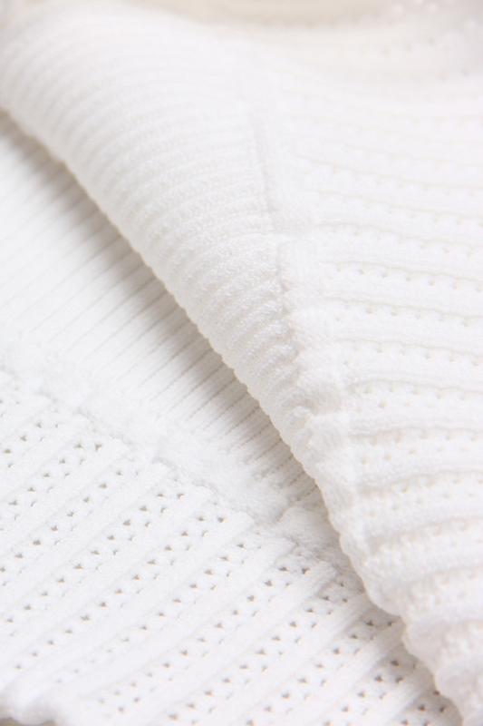 Donna İşlemeli Balıkçı Yaka Midi Triko Elbise