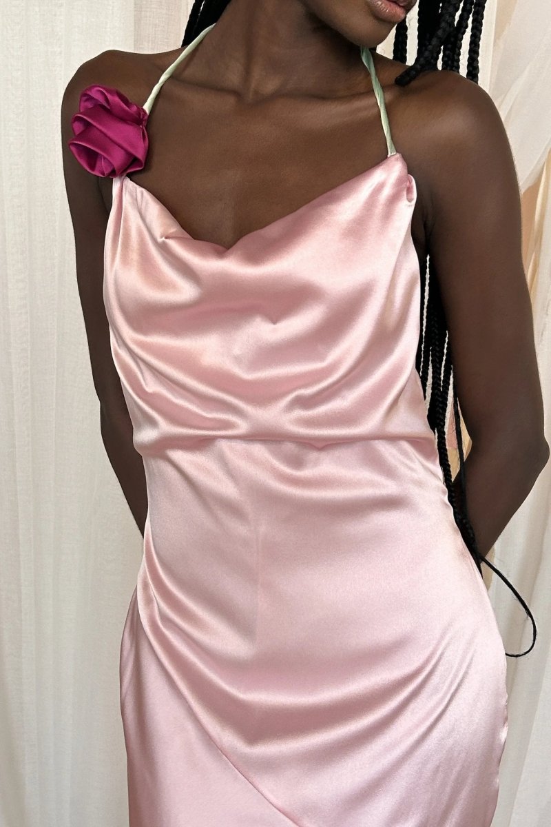 Edwina Boyundan Bağlamalı Rozet Uzun Elbise