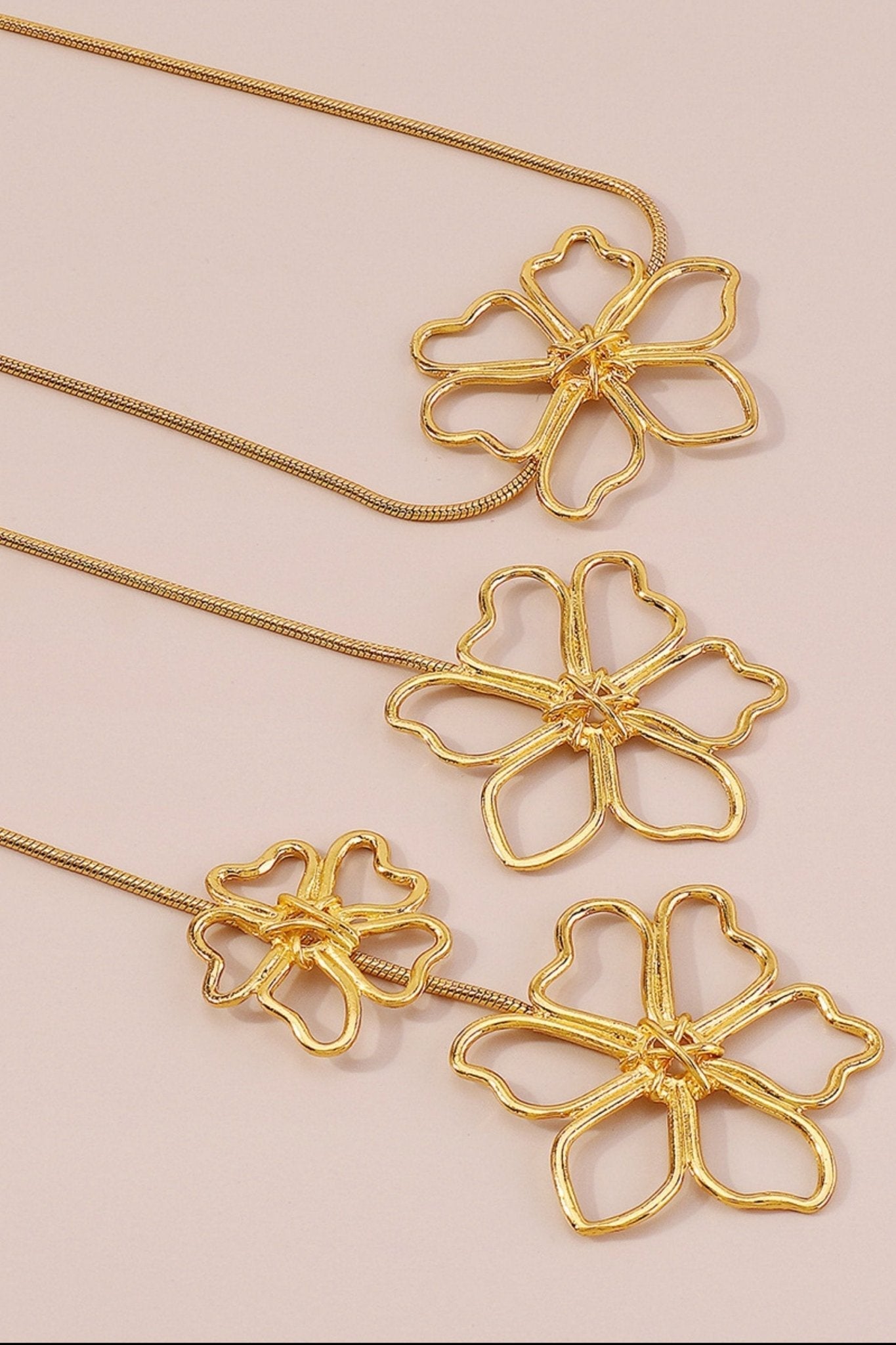 Çiçek Metal Zincir Kolye