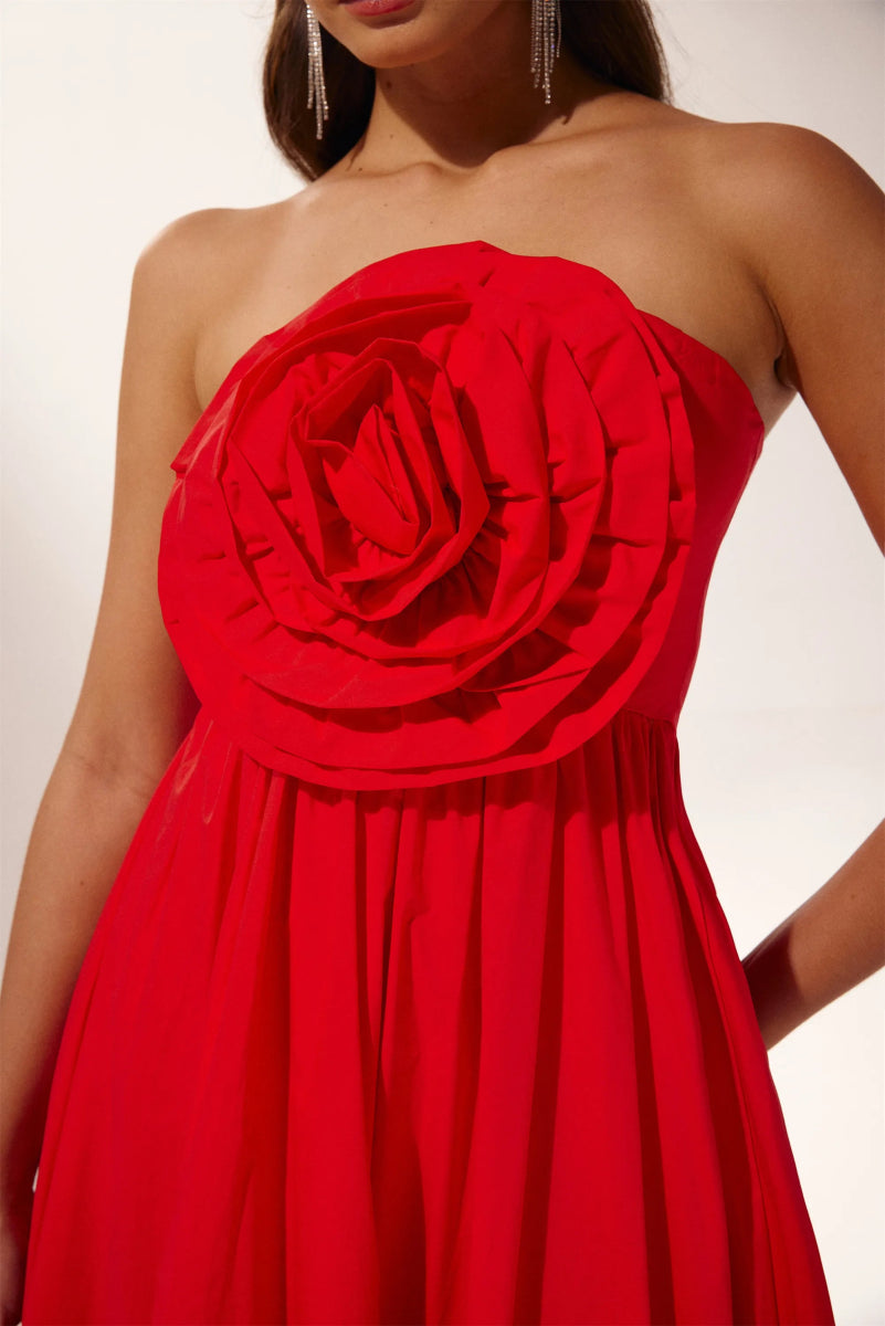 Oymalı Çiçek Straplez Maxi Elbise